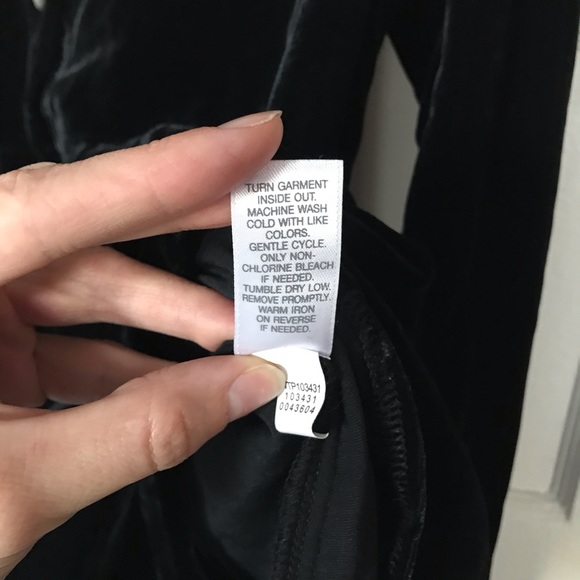 J. Jill Black Velvet Button Blouse size S - Picture 5 of 10